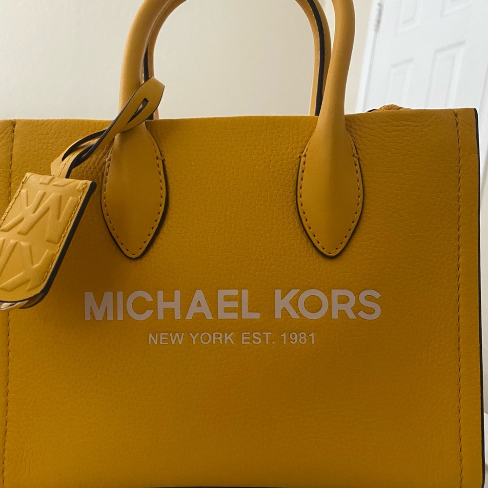 Michael Kors Crossbody Handbag